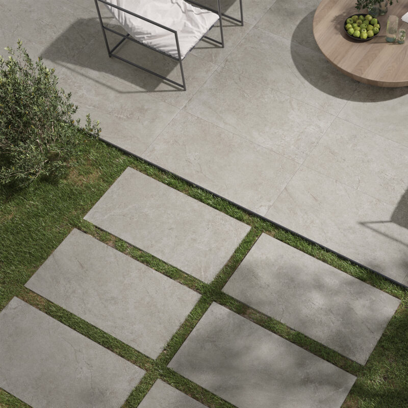 ALL_AROUND_STONE_60121_20_GREY_RET_ESTERNO